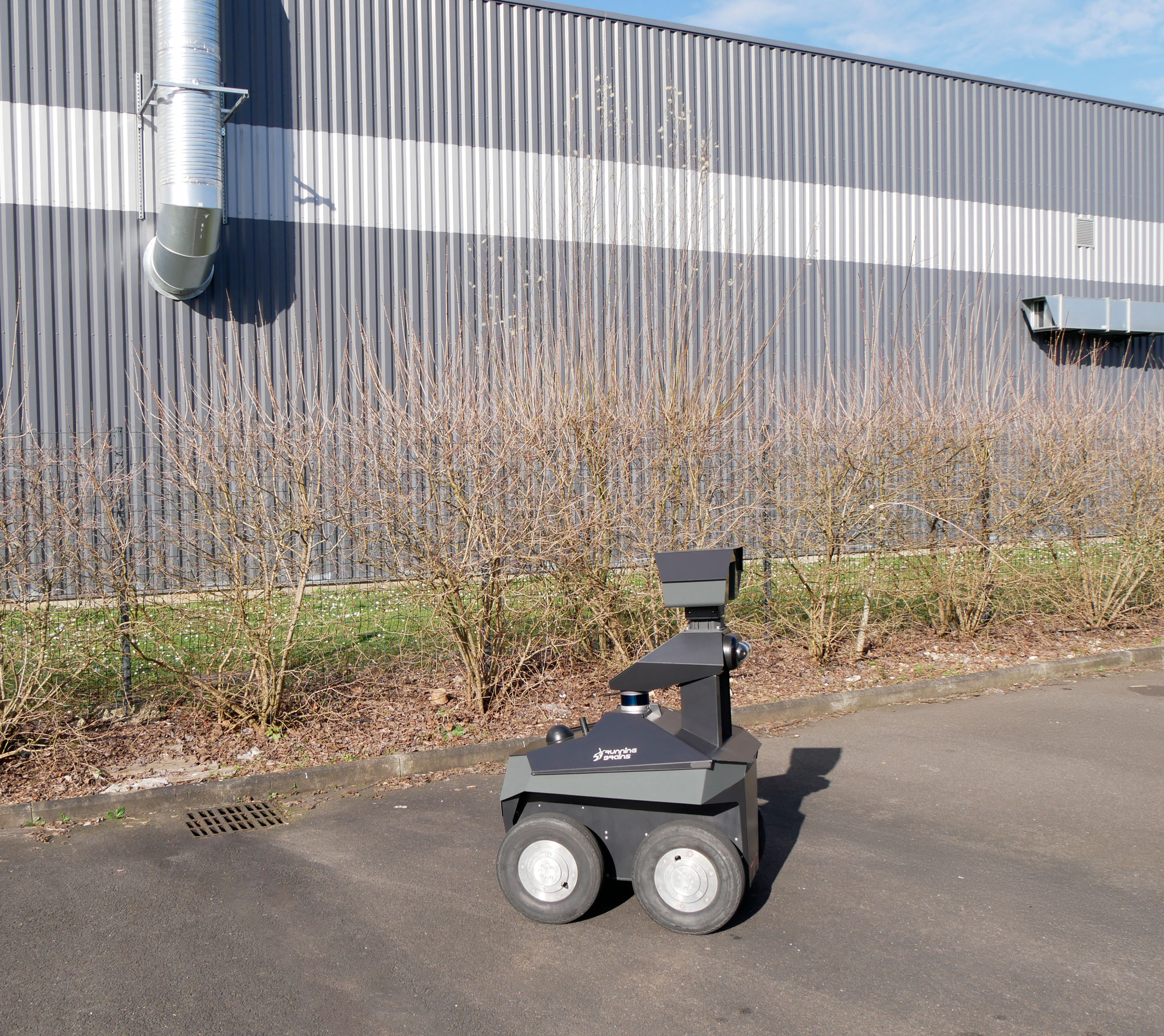 Robot de surveillance GR100 extérieur industrie