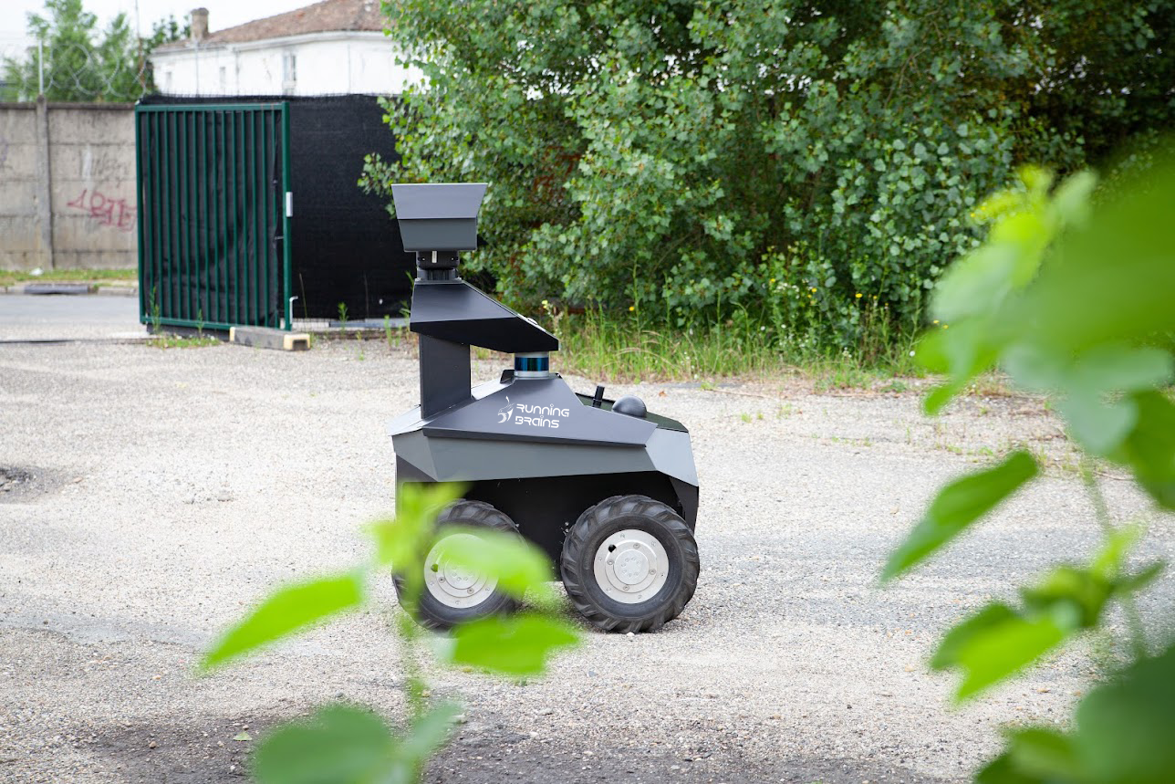 The GR100, a ground surveillance drone for military bases